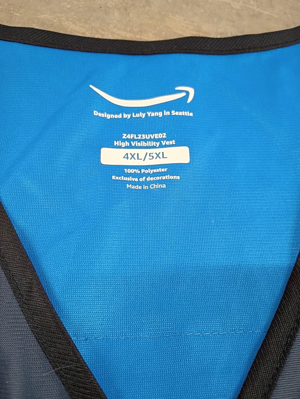 Amazon Prime Blue Reflective Work Vest Size 4XL - Picture 2 of 4